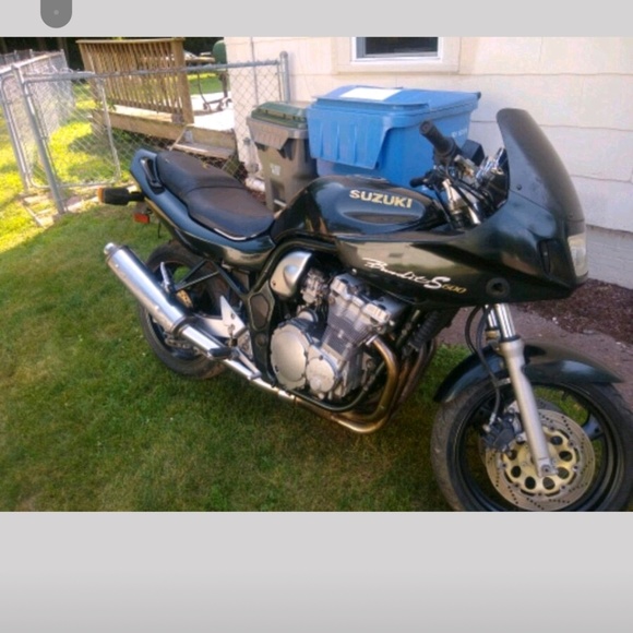 96 Suzuki bandit s 600 - Picture 1 of 5